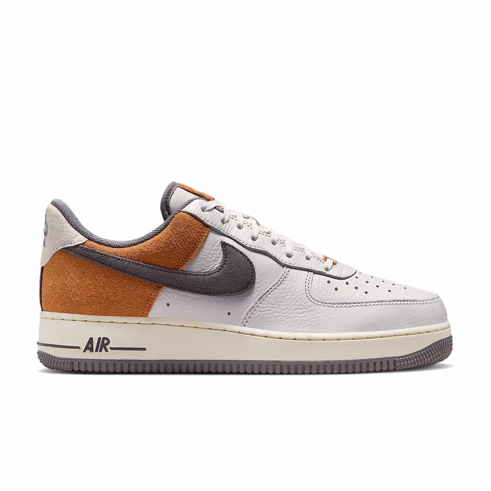 Nike Air Force 1 '07 LV8 Sneakers in Phantom/Copper Moon