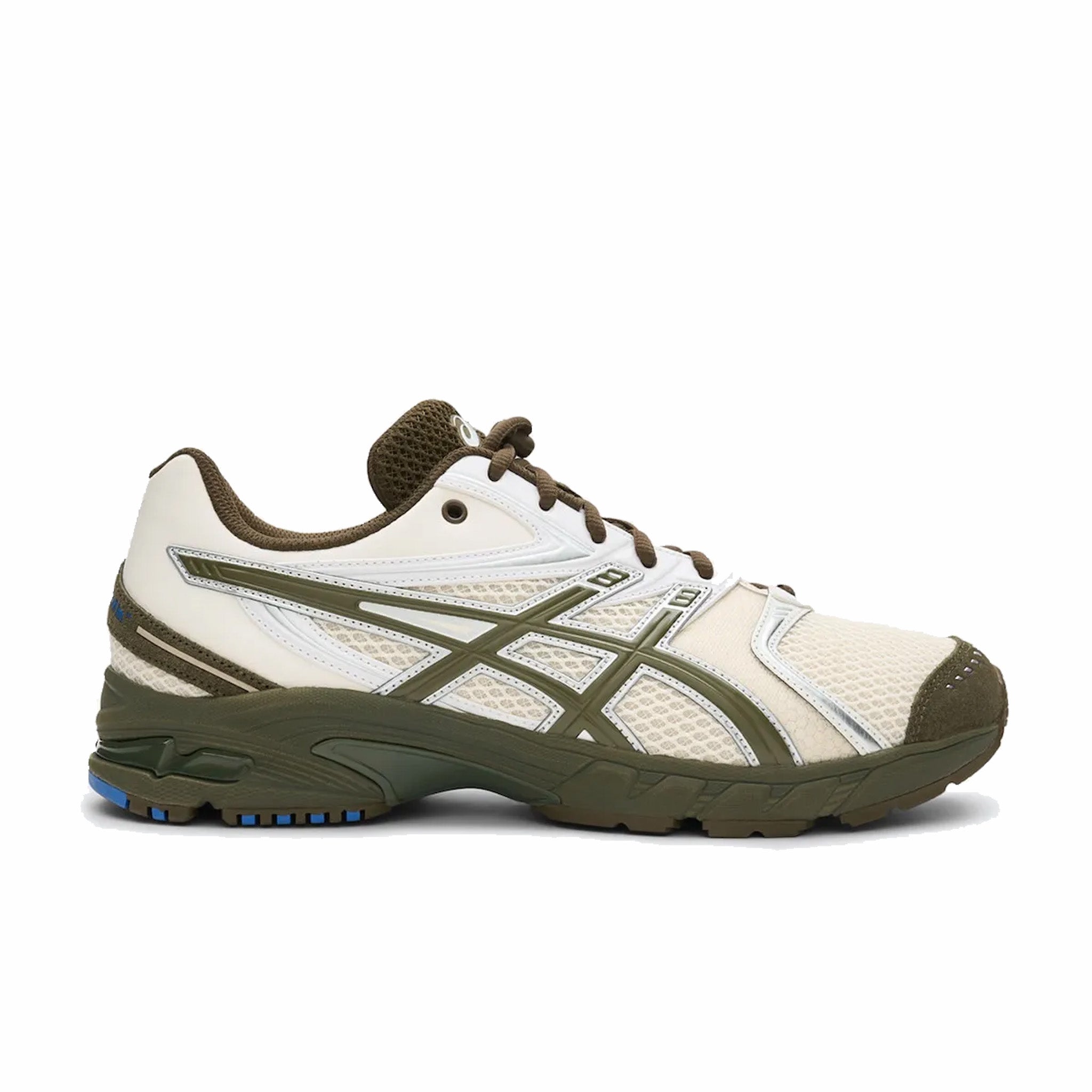 ASICS GEL-DS Trainer 14 Sneakers in Cream/Olive